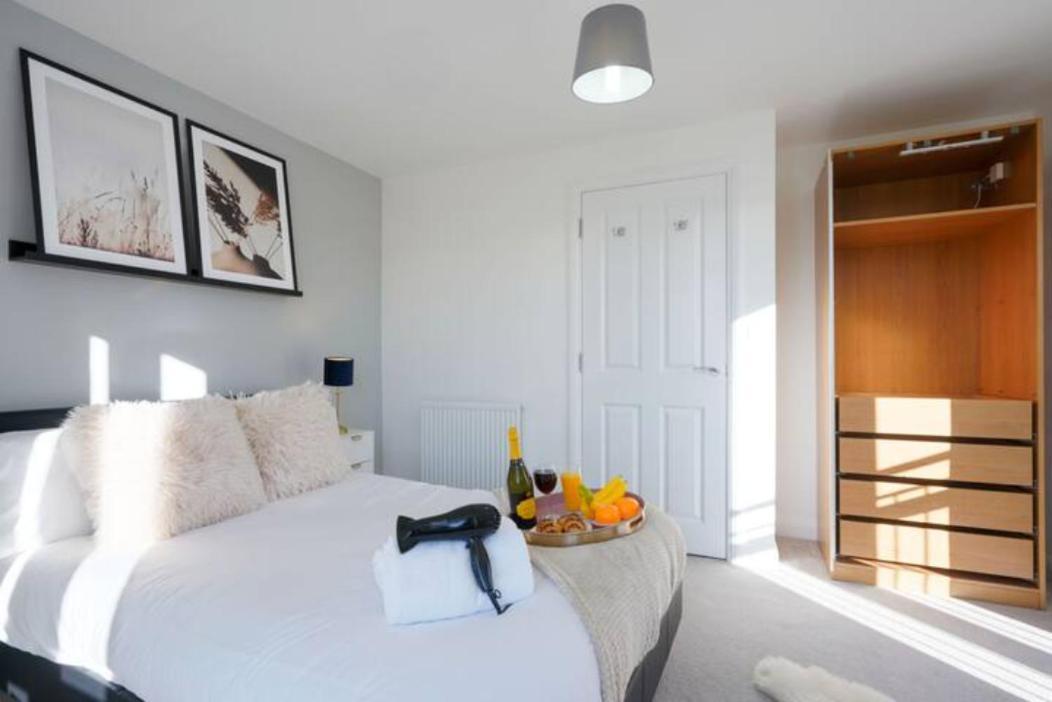 Holiday home Centre Retreat: 4br Smart With Free Parking